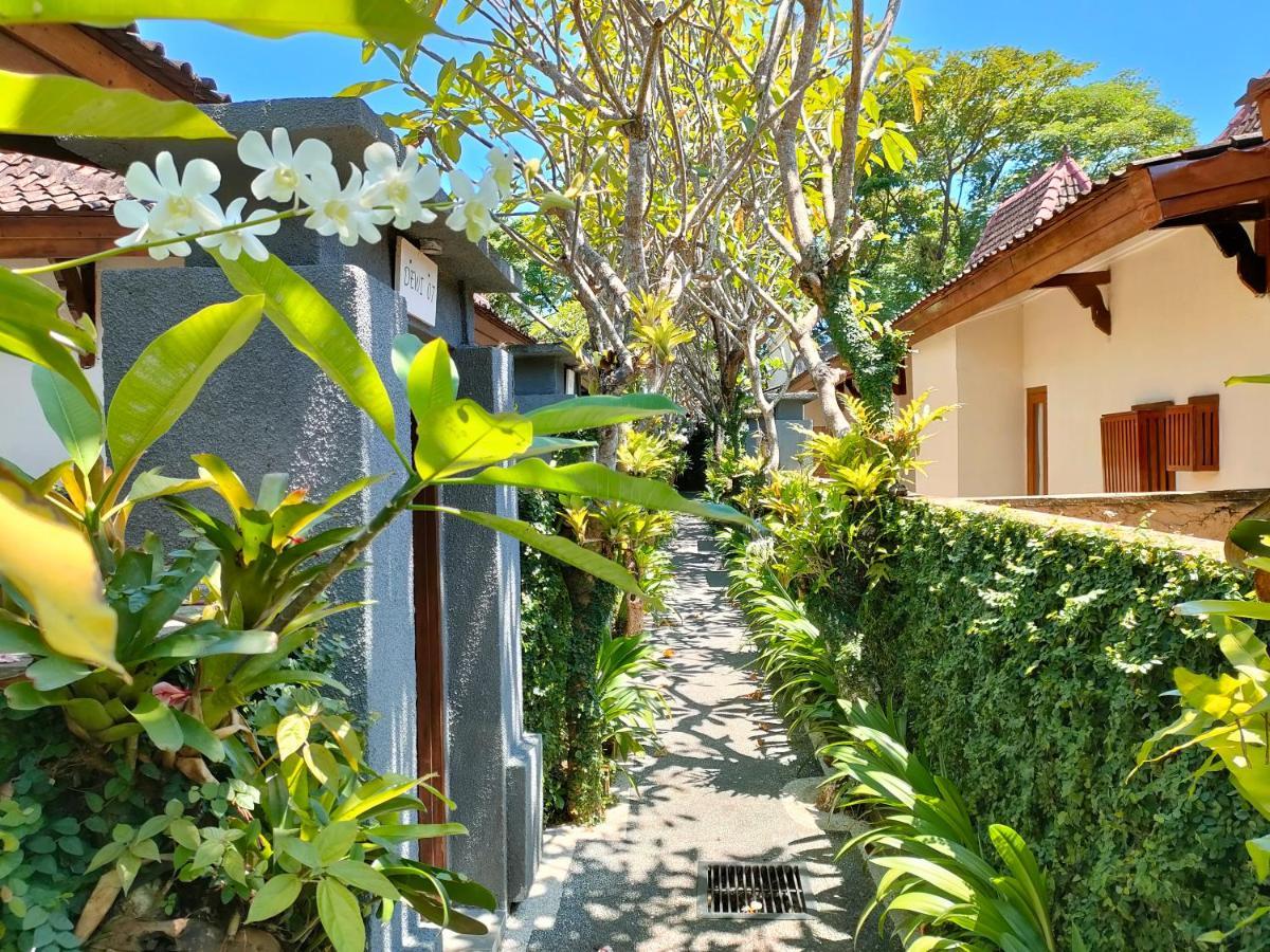 Villa Alam Bidadari Seminyak Esterno foto